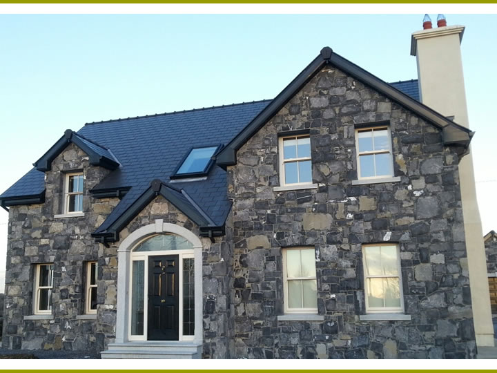 Stone.House.With.Door.Archway.Cladding.2