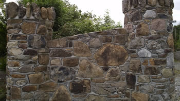Field stone wall with birds beak joint