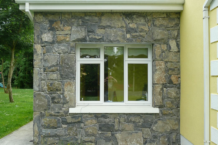 Lime.stone.facing.Rita2